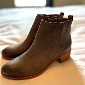 Kork-Ease Mindo-Grey Full Grain Leather boots 8.5